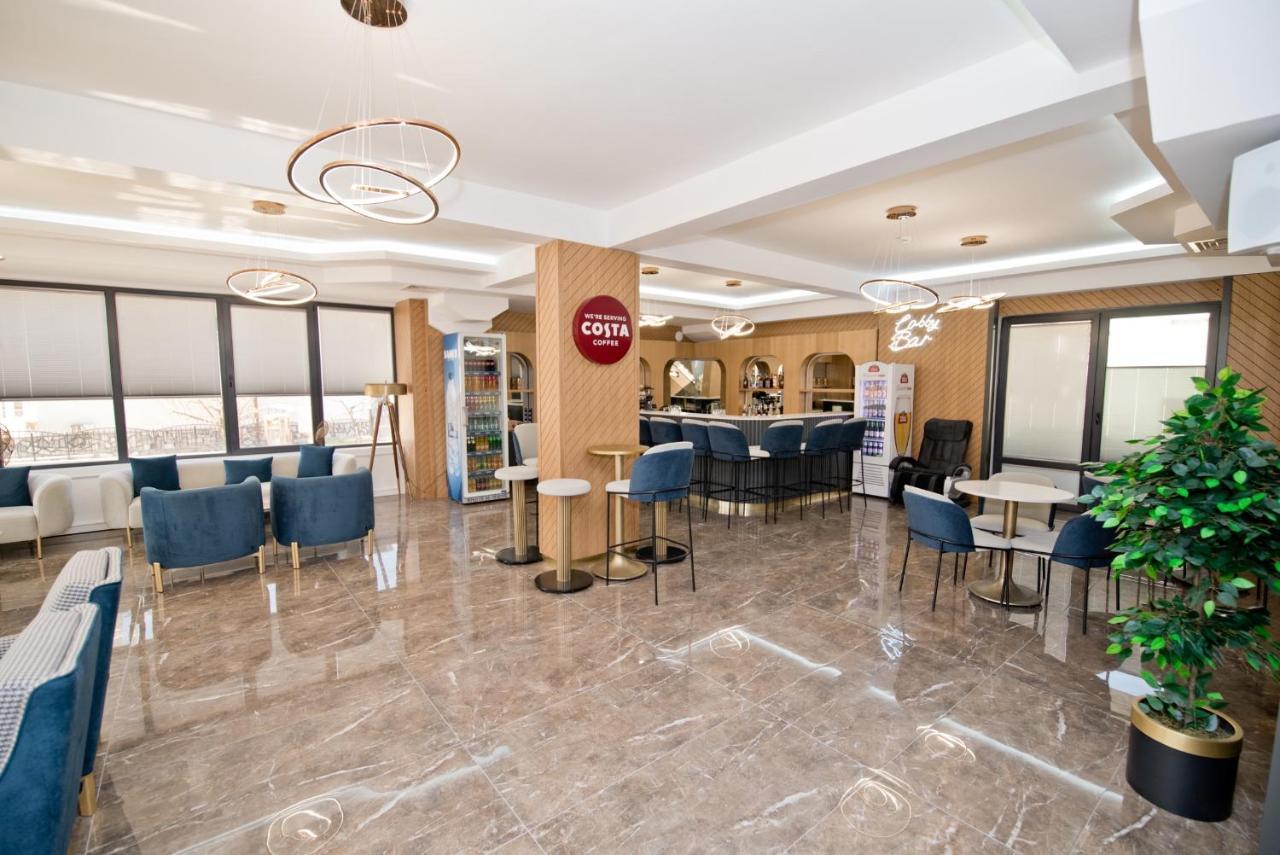 Спа Хотел Романтика Sărniţa Exterior foto