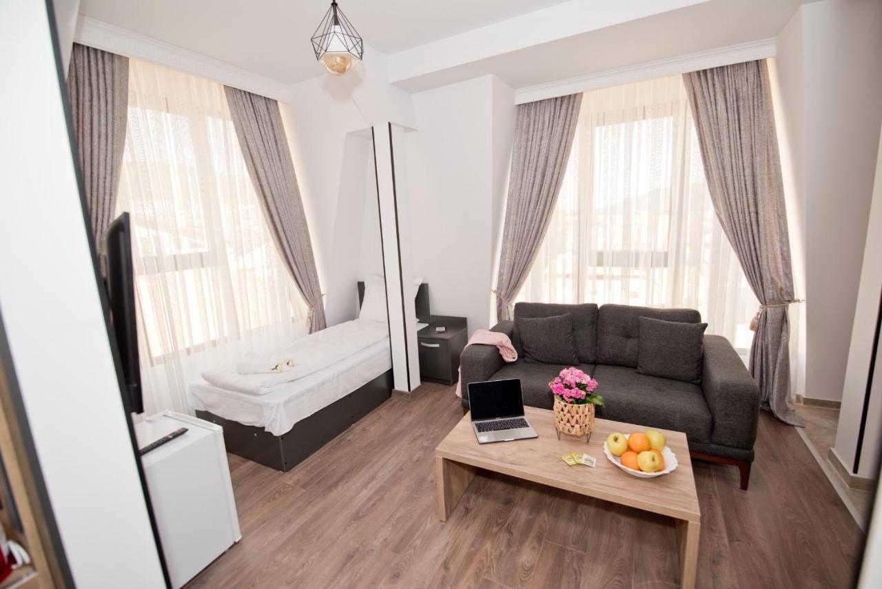 Спа Хотел Романтика Sărniţa Exterior foto