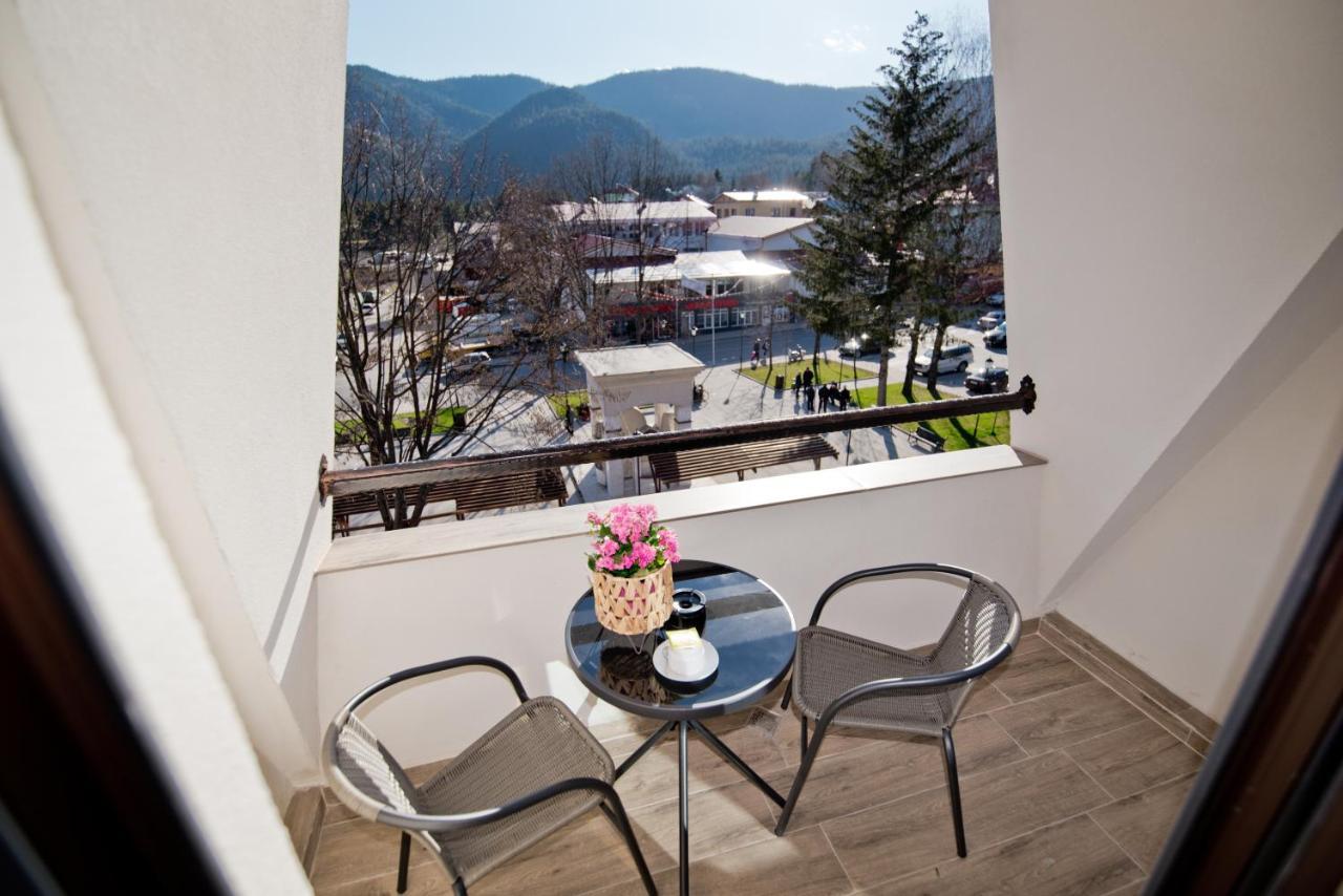 Спа Хотел Романтика Sărniţa Exterior foto